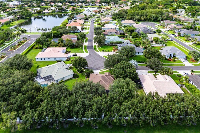 Building Photo - 4378 Danielson Dr