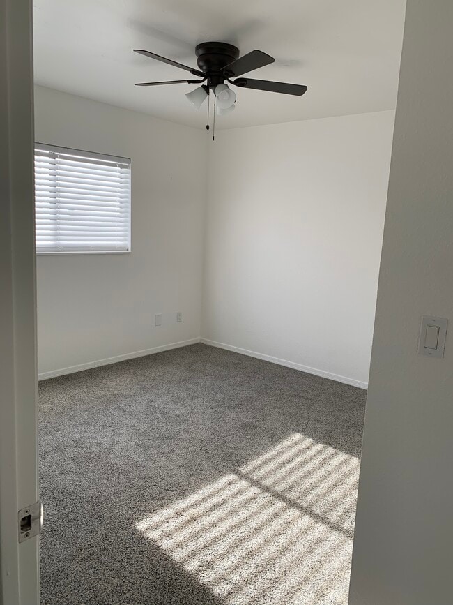 Building Photo - 3576 Stanford Dr