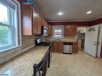 Building Photo - 289 Burgess Pl