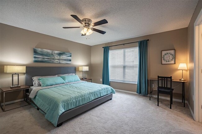 Building Photo - 341 Aster Dr