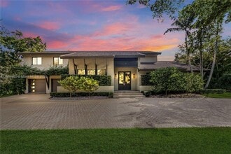 Building Photo - 371 Isla Dorada Blvd