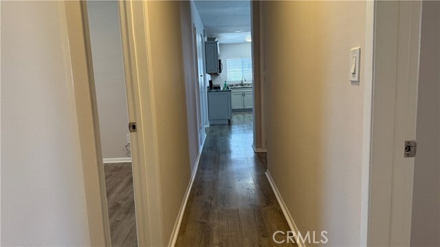 Building Photo - 10523 Hayvenhurst Ave