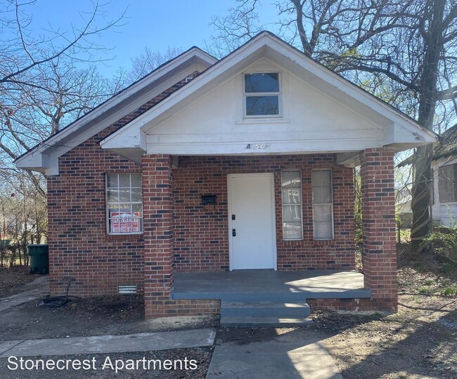 Primary Photo - 2 br, 1 bath House - 1605A S Cedar St