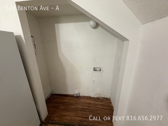 Building Photo - 520 Benton Ave