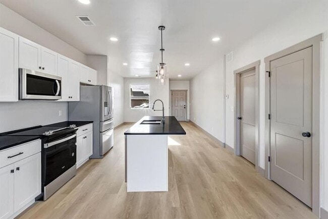 Building Photo - Modern 3-Bedroom Home for Rent– Brand New Construction!