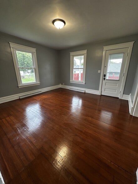 Building Photo - 1212 Drexel Ave