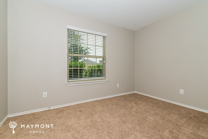 Building Photo - 1321 Basswood Ln