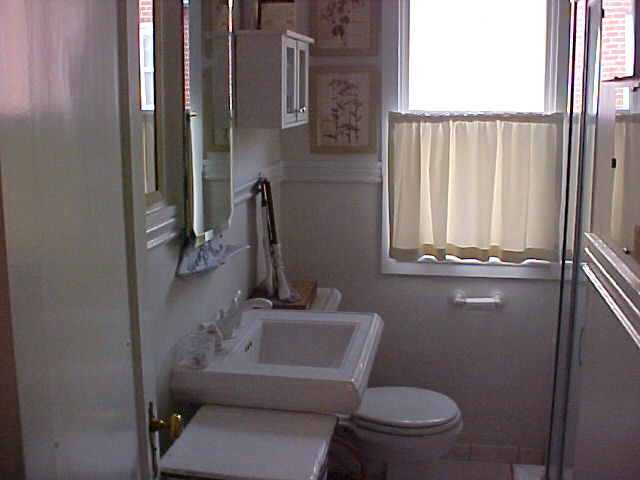 Building Photo - 1776 E 900 S