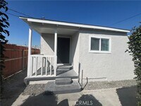 Building Photo - 532 Ramona Ave N