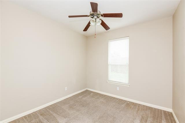 Building Photo - 267 Edison Ln