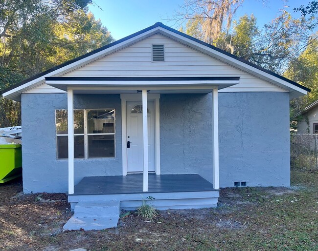 Primary Photo - Charming, Fully Remodeled Home in Stark, FL