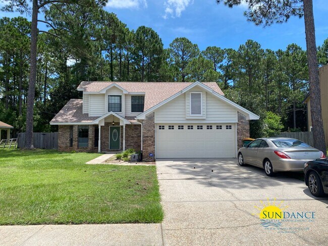 Primary Photo - Spacious 3-Bedroom Home in Mary Esther Nea...