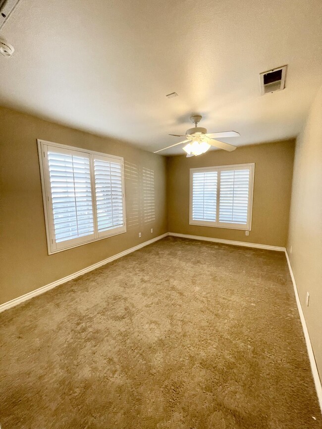 Building Photo - 79289 Paseo Del Rey