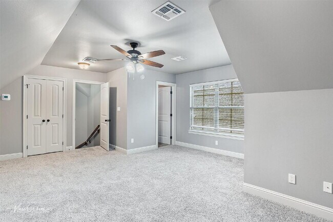 Building Photo - 431 Tupelo Dr