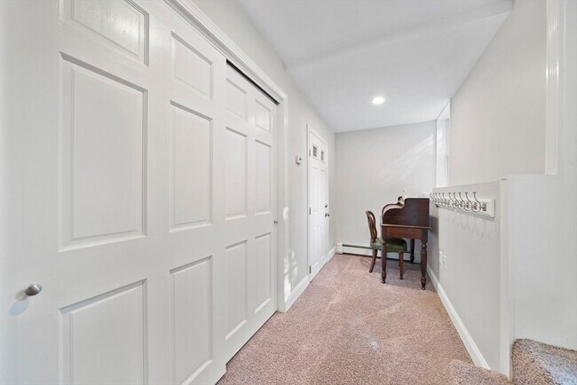 Building Photo - 83 Forbes Hill Rd