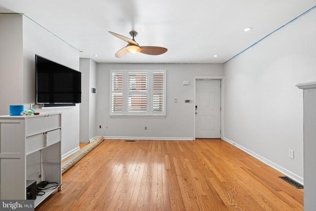 Building Photo - 1508 S 29th St