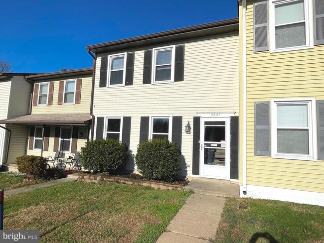 Building Photo - 5241 Daffodil Dr