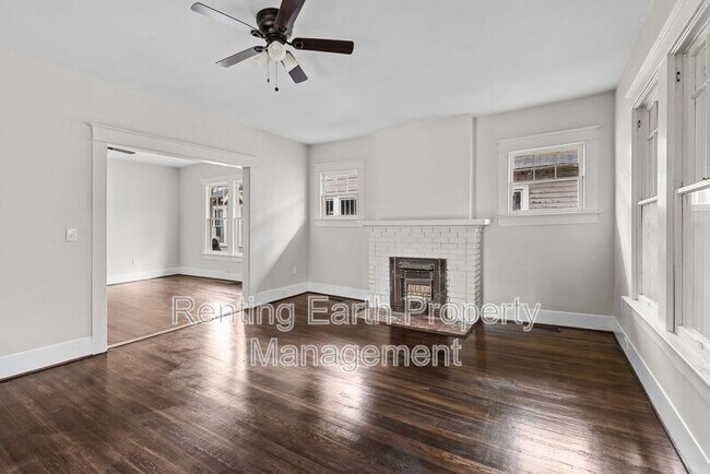 Building Photo - 1233Fulton Avenue SW