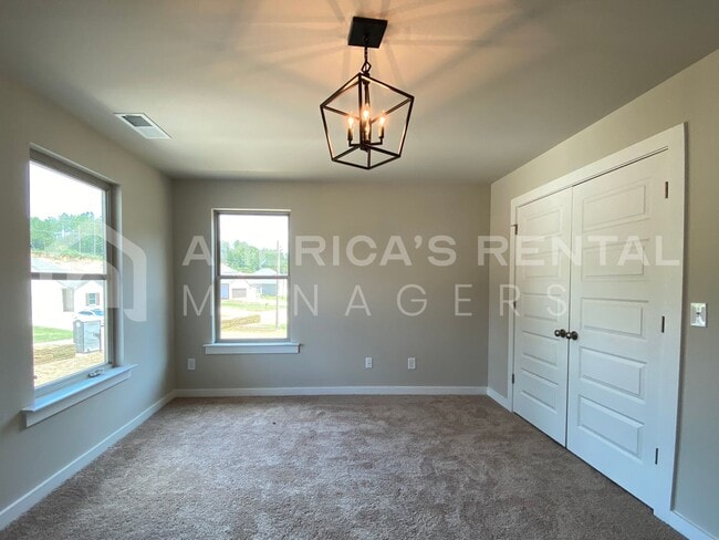 Building Photo - Home for Rent in Odenville, AL! Available to View Now!!!