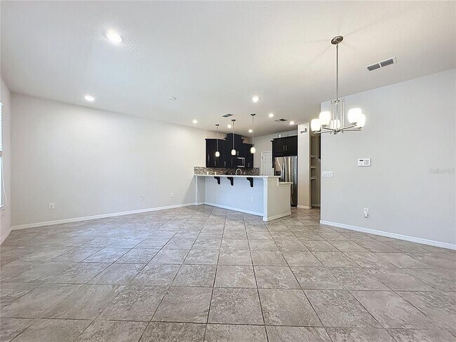 Building Photo - 2904 Windmill Dr