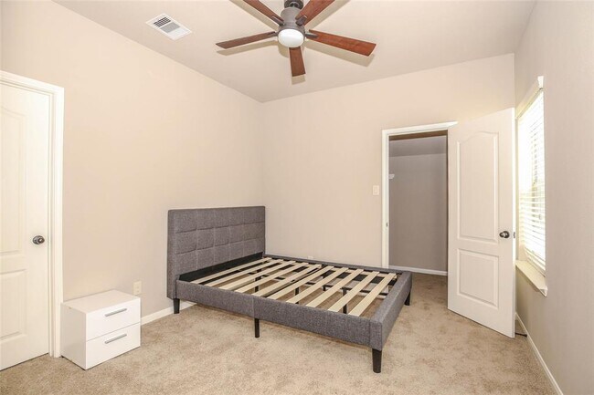 Building Photo - 5038 Lockridge Sky Ln