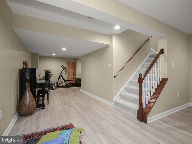 Building Photo - 7704 Zulima Ct