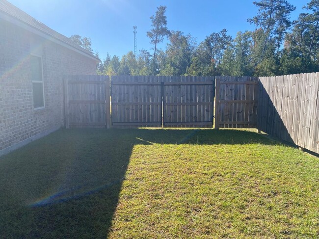 Building Photo - 40313 Sedgwick Ln