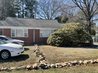 Building Photo - 919 McAlway Rd