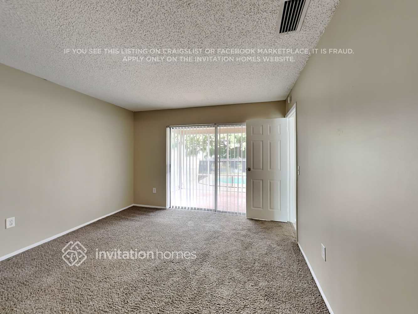 Building Photo - 11385 NW 41st St