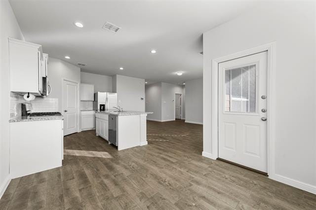 Building Photo - 131 Orch Pnes Pl
