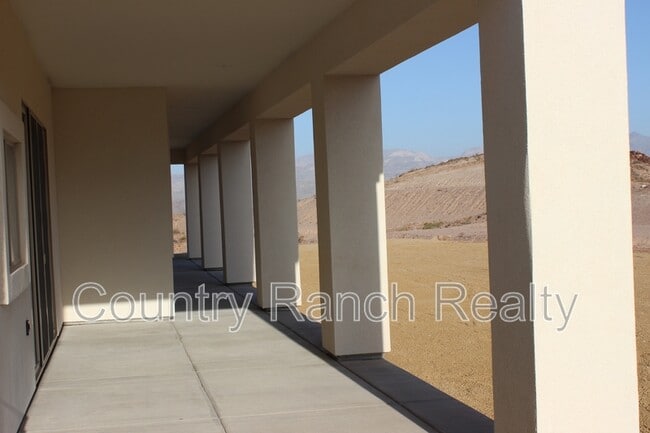 Building Photo - 2905 Kolob Canyon Dr