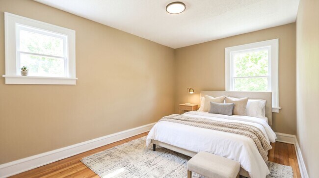 Building Photo - Bright, Beautiful  Single Family Move-In Ready | Section 8 and EDEN welcomed