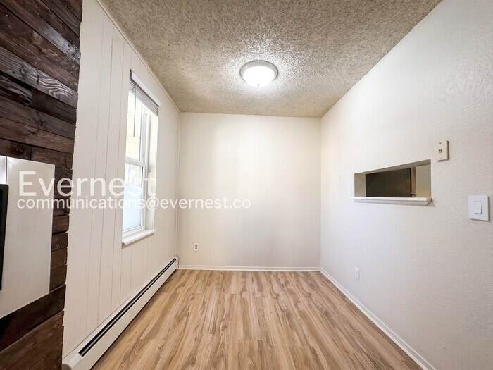 Building Photo - 3035 Oneal Pkwy