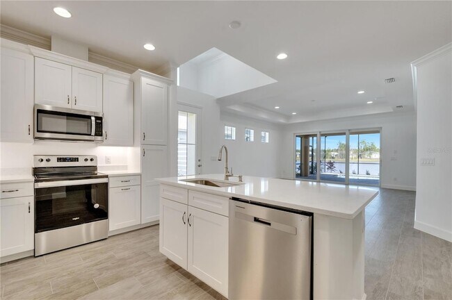 Building Photo - 879 Margaritaville Ave