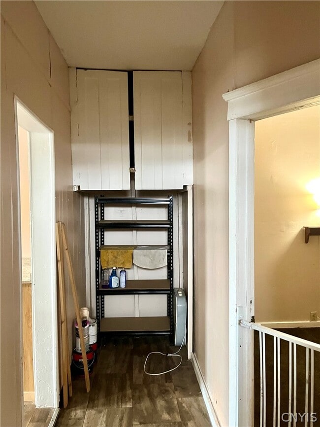 Building Photo - 97 E Seneca St