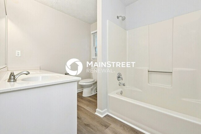 Building Photo - 3 Bedroom Pet-Friendly Home in Conyers, GA with Main Street Renewal