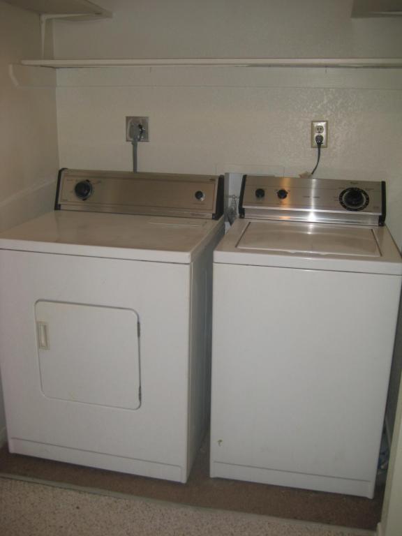 Building Photo - 197 Allouette Way Unit 3