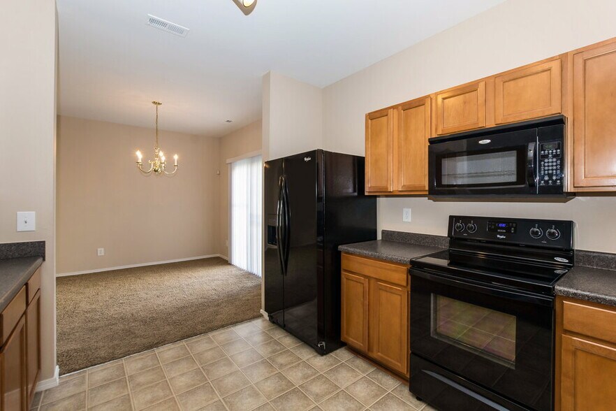 Building Photo - 8941 Chalkstone Rd