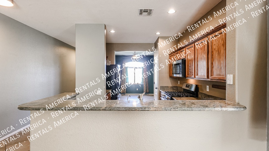 Building Photo - 11555 W Kinderman Dr