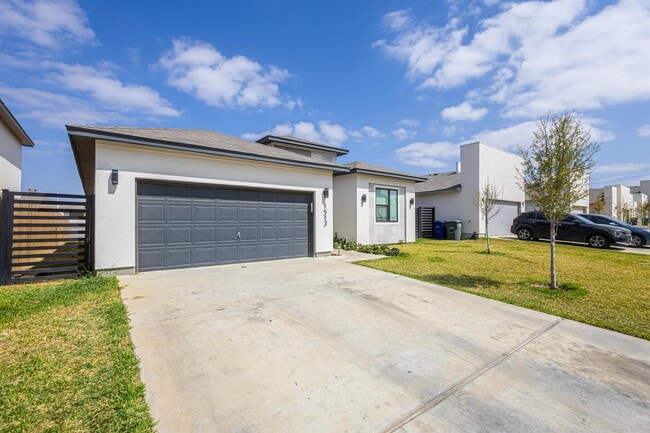 Building Photo - 1512 Latigo Lp