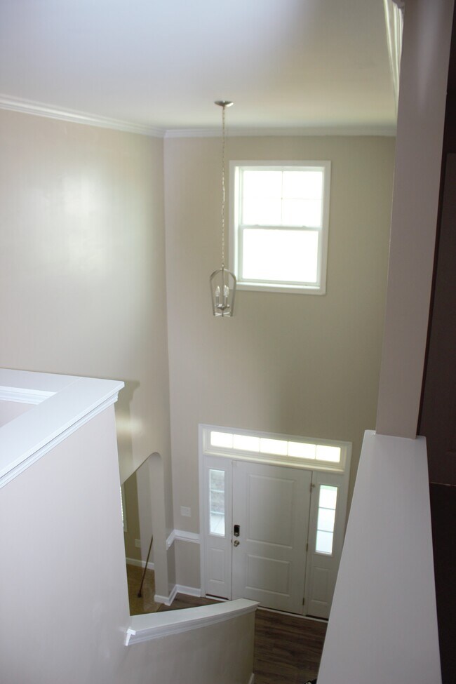 Building Photo - 2143 Stafford Dr