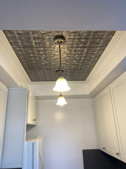 Building Photo - 1224 S Corning St