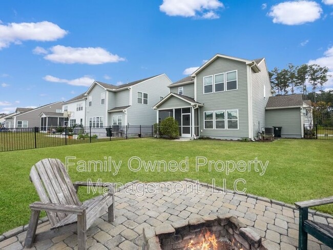 Building Photo - 242 Dunlin Dr