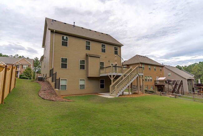 Building Photo - 307 Fieldstone Ln