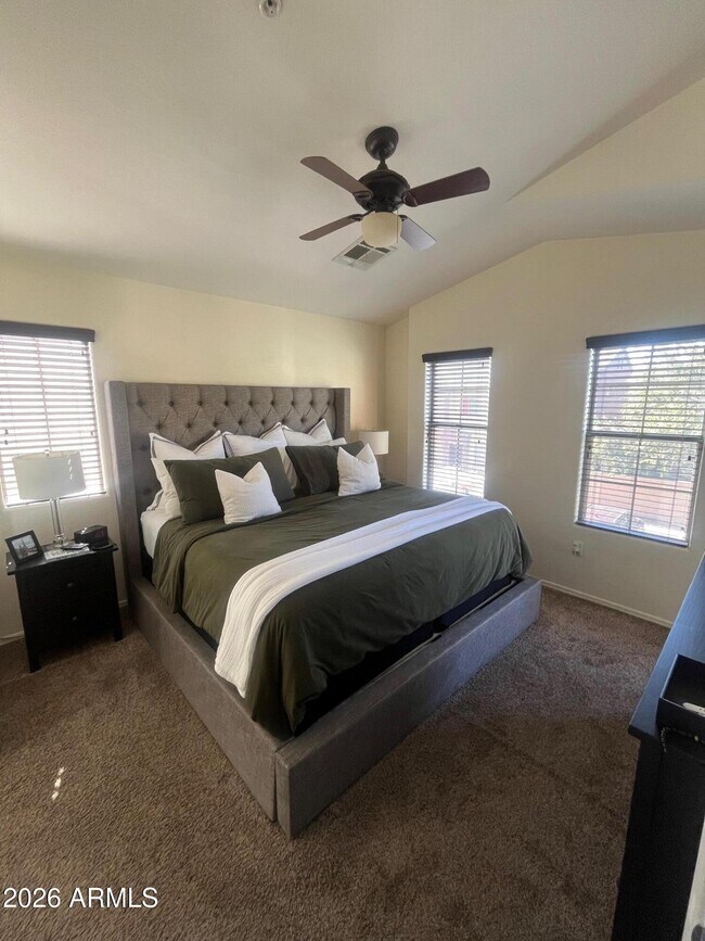 Building Photo - 1350 S Greenfield Rd