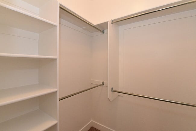 Building Photo - Beautiful Hillcrest Condo in Saratoga Springs
