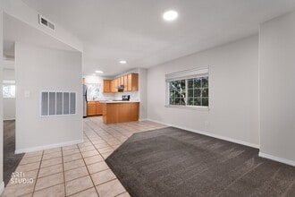 Building Photo - 1227 W 160 N
