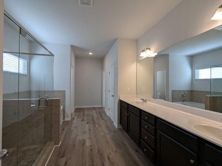 Building Photo - 2034 Britt Dr