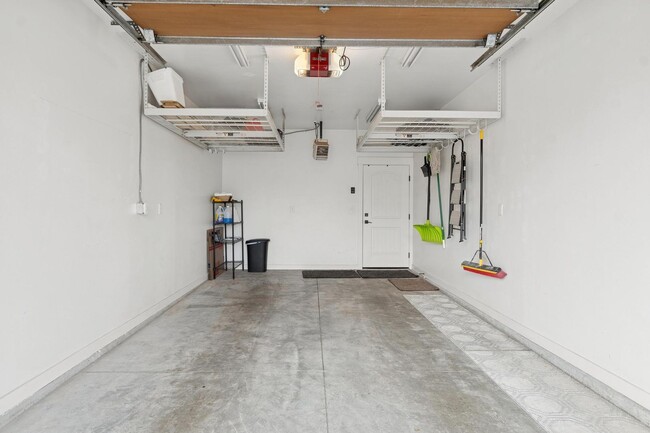 Building Photo - Delightful Monterra 2 Bed 2 Bath Condo with Views of Glacier Park