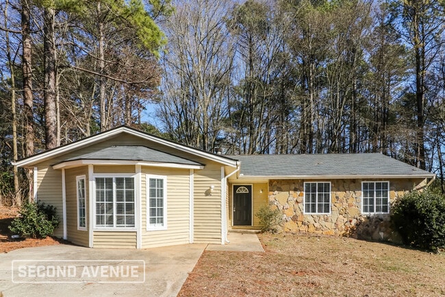 Building Photo - 2196 Scarbrough Dr